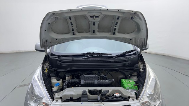 Second-hand 2015 Hyundai EON Sportz for sale in Chandigarh-8