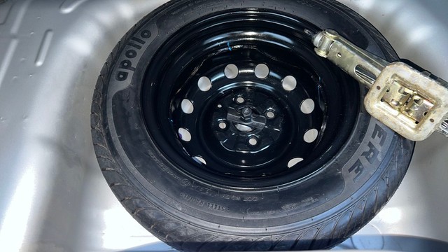 Second-hand 2015 Hyundai EON Sportz for sale in Chandigarh-21