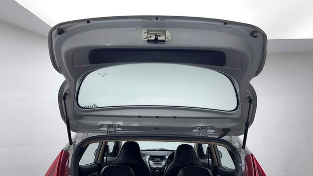 Second-hand 2015 Hyundai EON Sportz for sale in Chandigarh-39