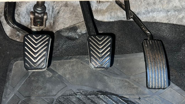 Second-hand 2015 Hyundai EON Sportz for sale in Chandigarh-14