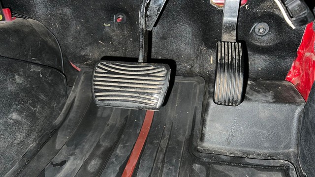 Second-hand 2021 Mahindra Thar LX Hard Top AT for sale in Kanpur-14