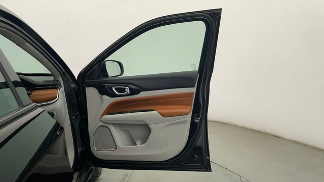 Second-hand 2021 Jeep Compass 1.4 Limited Opt DCT BSVI for sale in Chennai-16