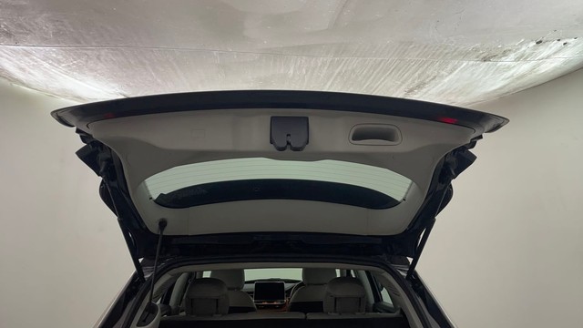 Second-hand 2021 Jeep Compass 1.4 Limited Opt DCT BSVI for sale in Chennai-29