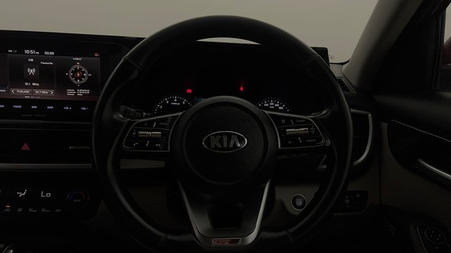 Second-hand 2020 Kia Seltos GTX Plus DCT for sale in Ghaziabad-31
