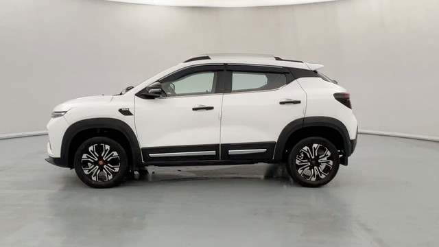 Second-hand 2022 Renault Kiger RXZ Turbo CVT for sale in Lucknow-6