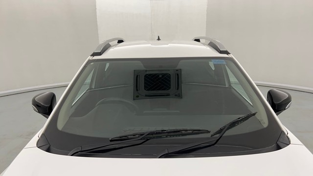 Second-hand 2022 Renault Kiger RXZ Turbo CVT for sale in Lucknow-10