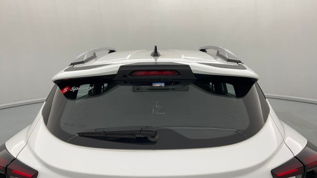 Second-hand 2022 Renault Kiger RXZ Turbo CVT for sale in Lucknow-39