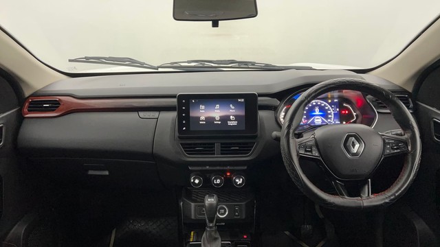 Second-hand 2022 Renault Kiger RXZ Turbo CVT for sale in Lucknow-11