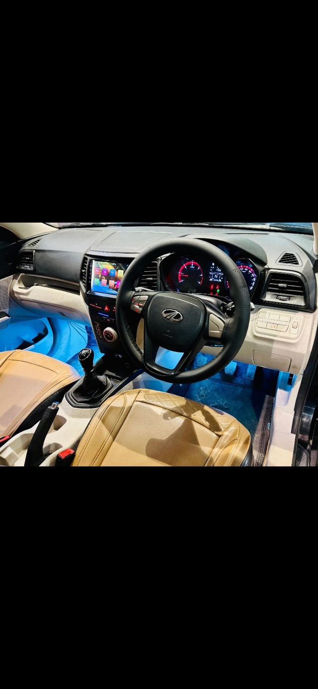 Second-hand 2021 Mahindra XUV300 W6 Diesel BSVI for sale in Madurai-5