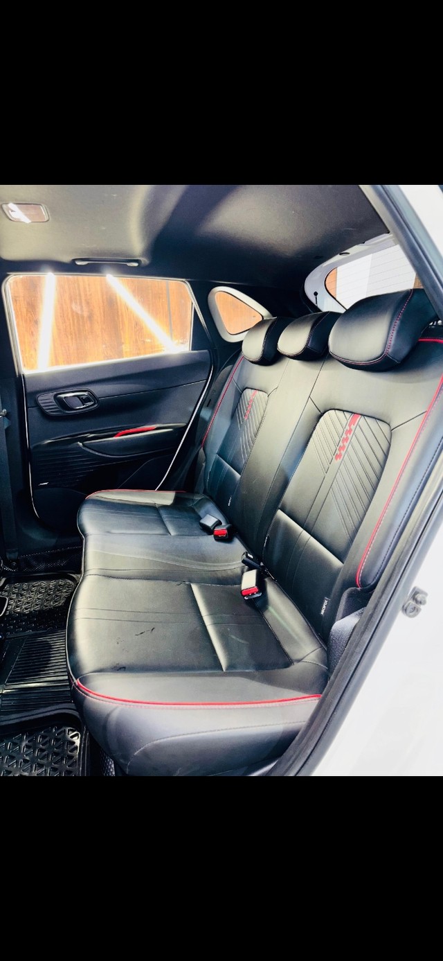 Second-hand 2023 Hyundai i20 Asta Turbo DCT for sale in Madurai-6