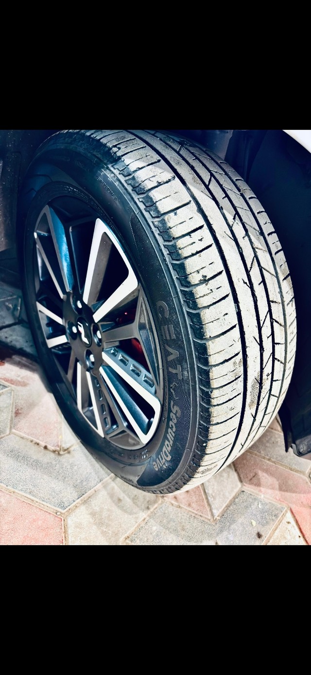 Second-hand 2023 Hyundai i20 Asta Turbo DCT for sale in Madurai-2