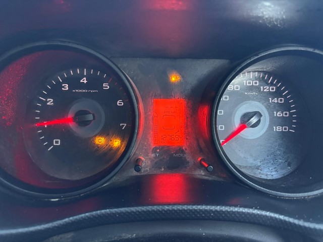 Second-hand 2016 Mahindra TUV 300 T6 for sale in New Delhi-9