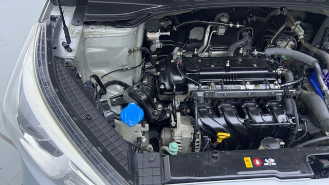 Second-hand 2019 Hyundai Creta 1.6 VTVT AT SX Plus for sale in Ghaziabad-35