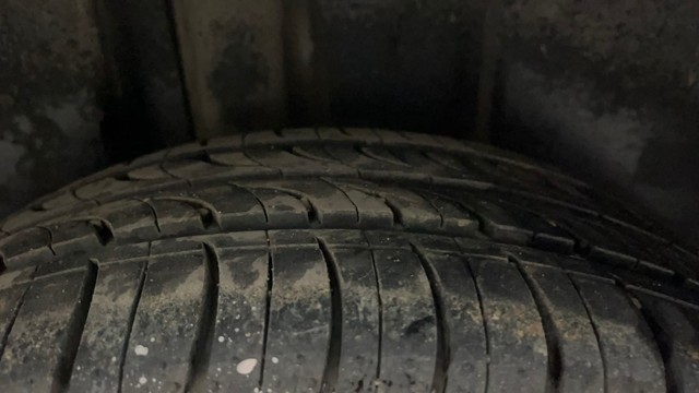 Second-hand 2023 Volkswagen Virtus Topline for sale in Hyderabad-28