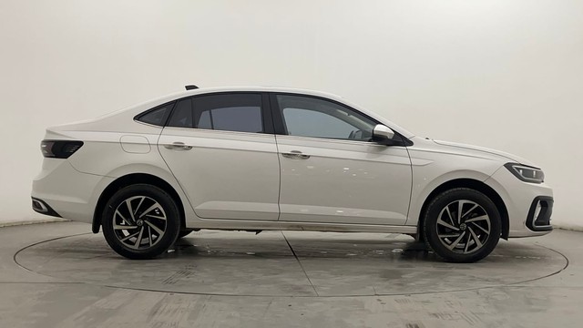 Second-hand 2023 Volkswagen Virtus Topline for sale in Hyderabad-2
