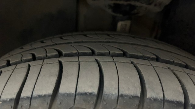 Second-hand 2023 Volkswagen Virtus Topline for sale in Hyderabad-38