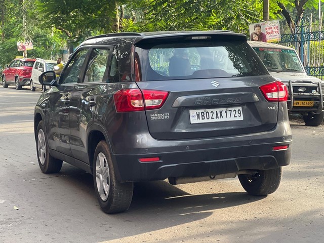 Second-hand 2016 Maruti Suzuki Vitara Brezza VDi Option for sale in Kolkata-10