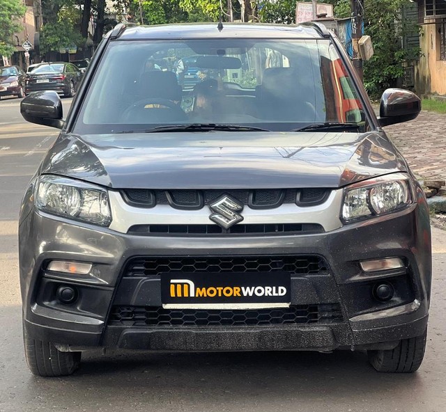 Second-hand 2016 Maruti Suzuki Vitara Brezza VDi Option for sale in Kolkata-9