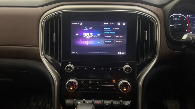 Second-hand 2022 Mahindra Scorpio N Z8 Diesel AT for sale in Hyderabad-27