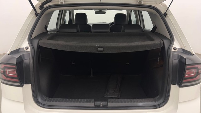 Second-hand 2021 Volkswagen Taigun 1.0 Topline for sale in Chandigarh-9