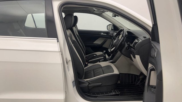 Second-hand 2021 Volkswagen Taigun 1.0 Topline for sale in Chandigarh-15