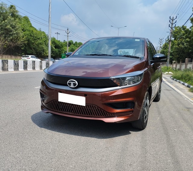 Second-hand 2025 Tata Tiago EV XT LR for sale in New Delhi-1