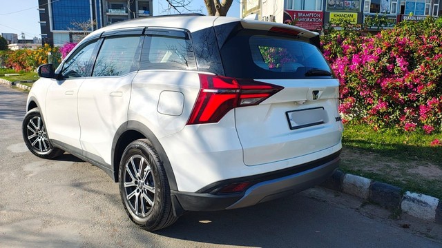 Second-hand 2021 Mahindra XUV700 AX7 BSVI for sale in Chandigarh-6