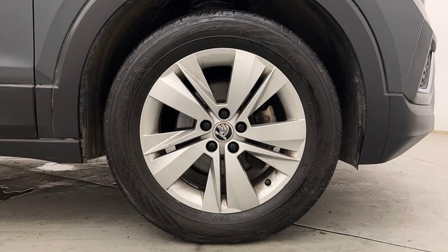 Second-hand 2022 Skoda Kushaq 1.5 TSI Ambition for sale in Chandigarh-17