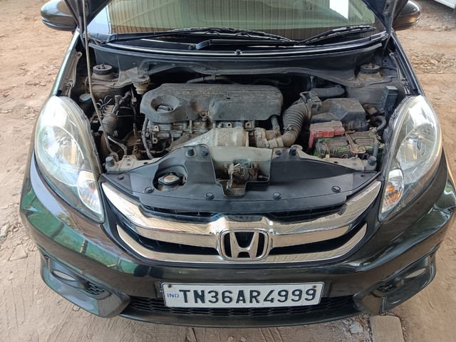 Second-hand 2017 Honda Amaze VX i DTEC for sale in Erode-3