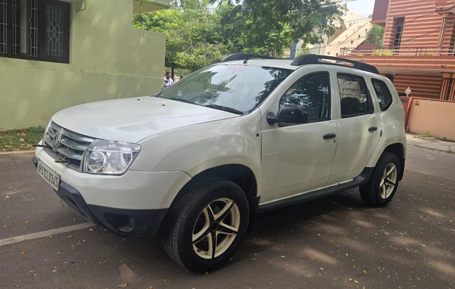 Second-hand 2014 Renault Duster 85PS Diesel RxE for sale in East Godavari-4