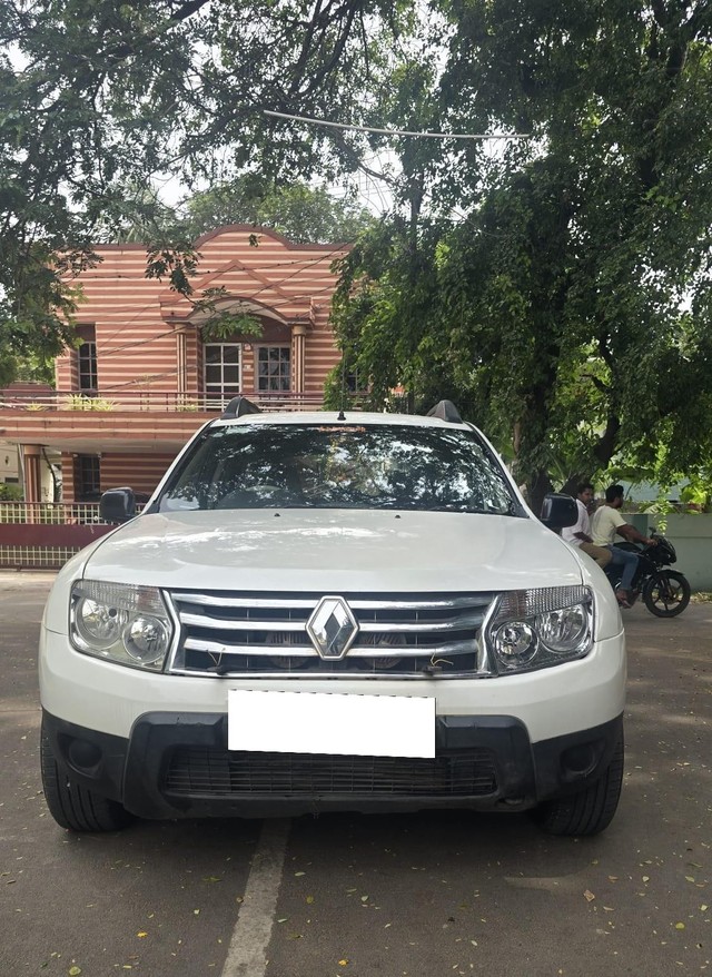 Second-hand 2014 Renault Duster 85PS Diesel RxE for sale in East Godavari-3