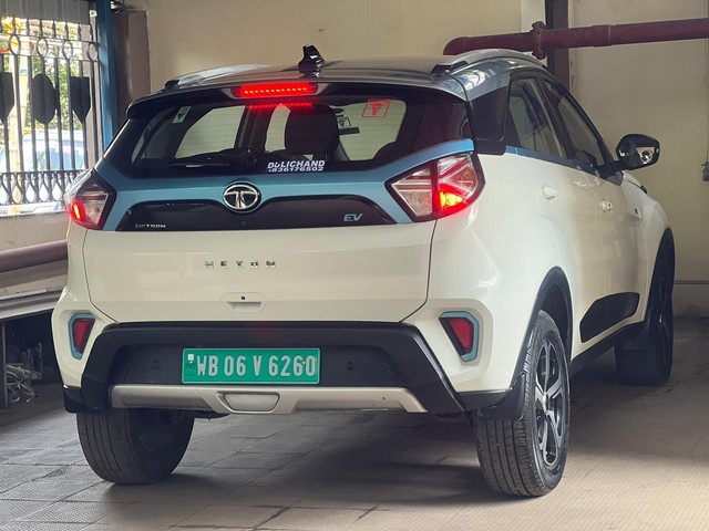 Second-hand 2021 Tata Nexon EV XZ Plus for sale in Kolkata-9