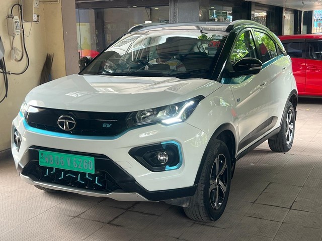 Second-hand 2021 Tata Nexon EV XZ Plus for sale in Kolkata-2