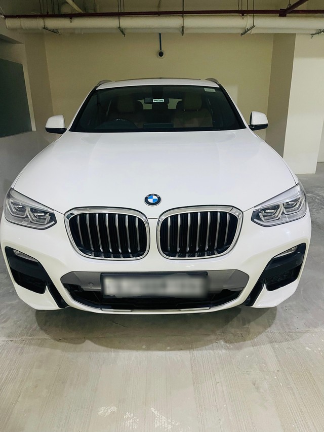 Second-hand 2019 BMW X4 M Sport X xDrive30d for sale in Ahmedabad-2