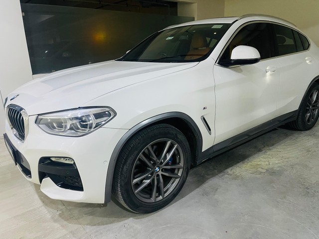 Second-hand 2019 BMW X4 M Sport X xDrive30d for sale in Ahmedabad-8