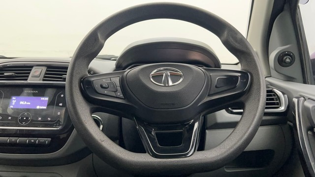 Second-hand 2022 Tata Tigor XZ for sale in Kolkata-27