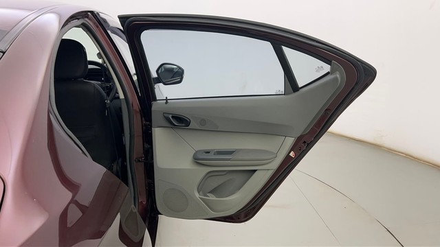 Second-hand 2022 Tata Tigor XZ for sale in Kolkata-25