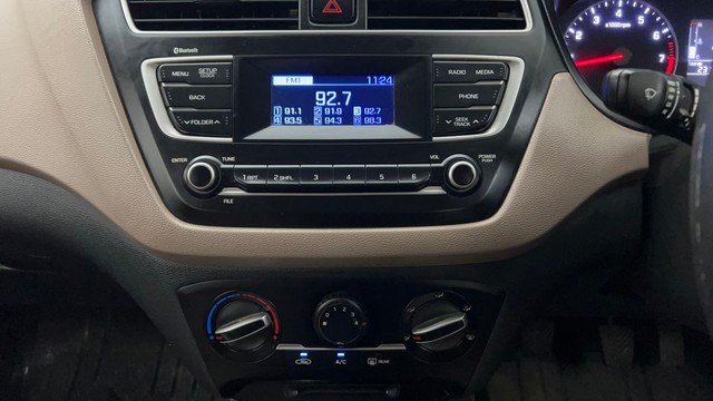 Second-hand 2018 Hyundai i20 Sportz 1.2 for sale in Mumbai-32