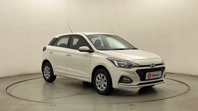 Second-hand 2018 Hyundai i20 Sportz 1.2 for sale in Mumbai-1