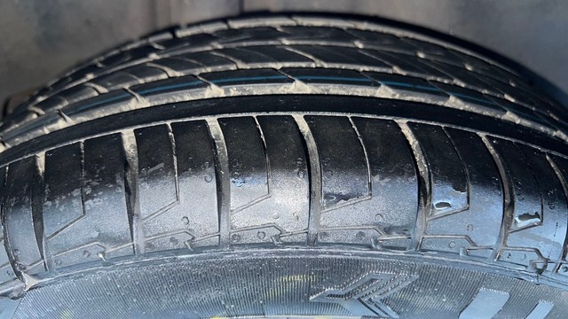 Second-hand 2018 Maruti Ciaz Petrol for sale in Noida-38