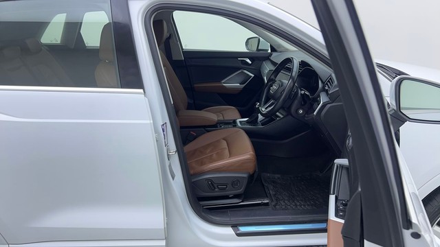 Second-hand 2023 Audi Q3 Premium Plus for sale in Gurgaon-15