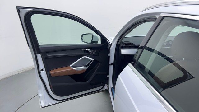 Second-hand 2023 Audi Q3 Premium Plus for sale in Gurgaon-27