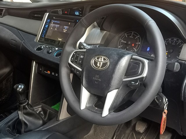 Second-hand 2019 Toyota Innova Crysta 2.4 G Plus MT BSIV for sale in New Delhi-14