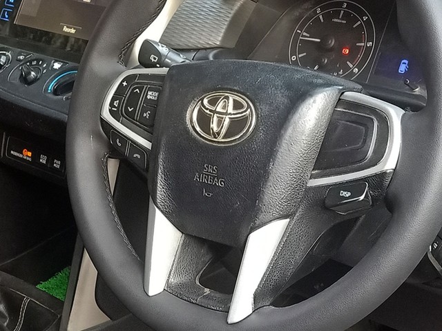 Second-hand 2019 Toyota Innova Crysta 2.4 G Plus MT BSIV for sale in New Delhi-13