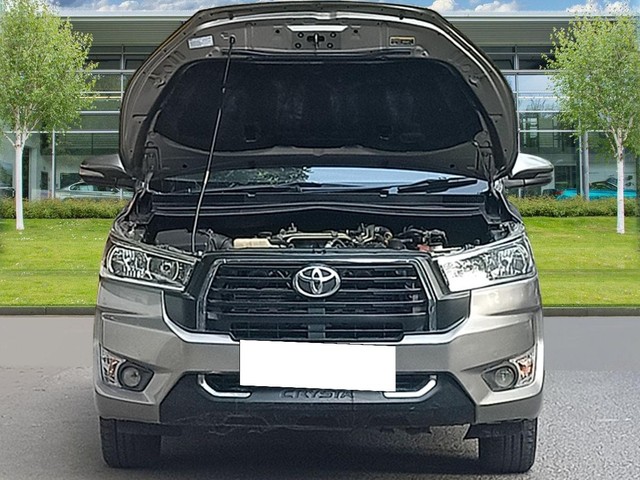 Second-hand 2019 Toyota Innova Crysta 2.4 G Plus MT BSIV for sale in New Delhi-11