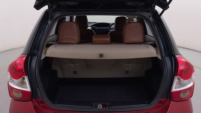 Second-hand 2019 Toyota Etios Liva 1.2 VX Dual Tone for sale in Mysore-9