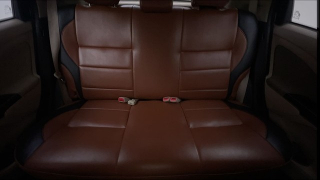 Second-hand 2019 Toyota Etios Liva 1.2 VX Dual Tone for sale in Mysore-38