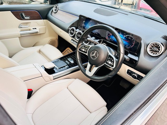 Second-hand 2022 Mercedes-Benz GLA 220d BSVI for sale in Faridabad-6