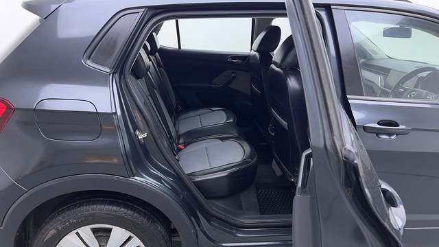 Second-hand 2022 Skoda Kushaq 1.5 TSI Ambition for sale in Noida-26