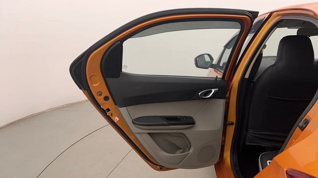 Second-hand 2016 Tata Tiago XZ Opt Diesel for sale in Chandigarh-25